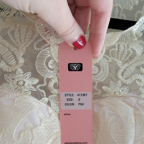 NWT Chi Chi Gilded Grace Dress Size 2 - Picture 7 of 7